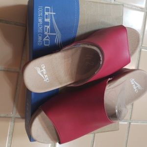 Dansko -Maci Raspberry Full Grain